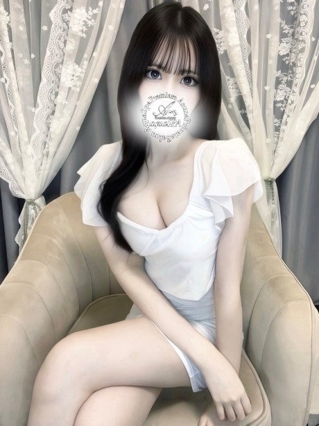 セラピスト 神楽 えま（メンズエステ（メンエス）aqua SPAの詳細画像1枚目）