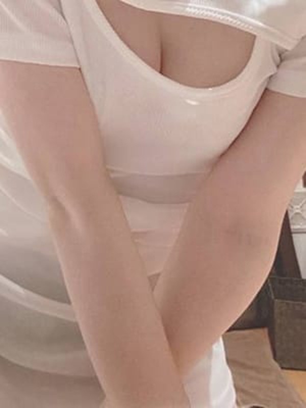 セラピスト ゆきな（メンズエステAROMA ROUGEの詳細画像1枚目）