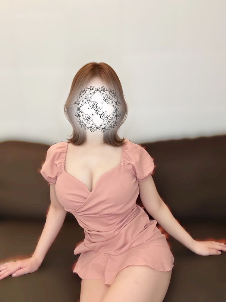 セラピスト 鈴木ゆう（出張マッサージBELCHIC(出張)の詳細画像1枚目）