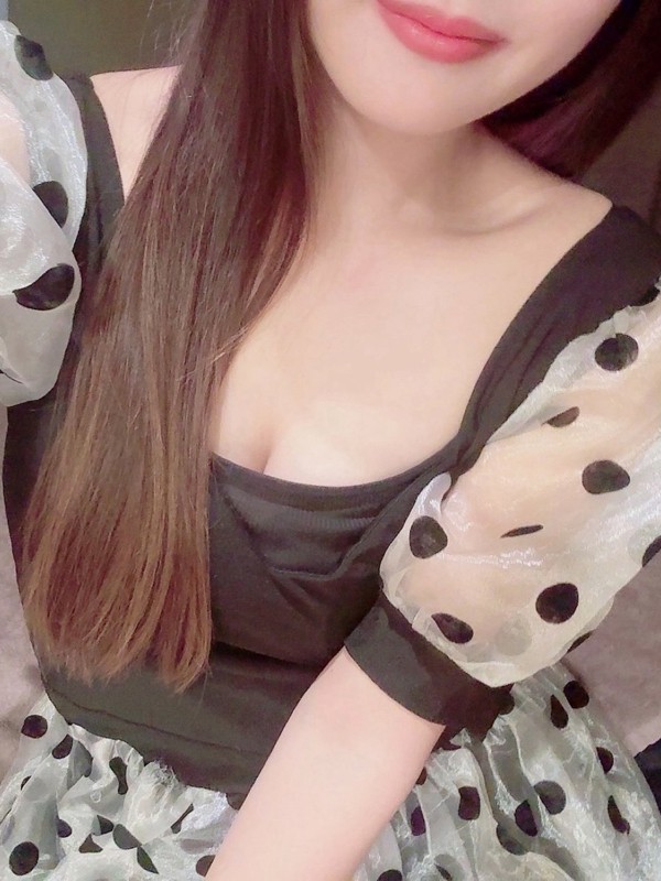 セラピスト 三上えりか（メンズエステうさぎのお部屋の詳細画像1枚目）