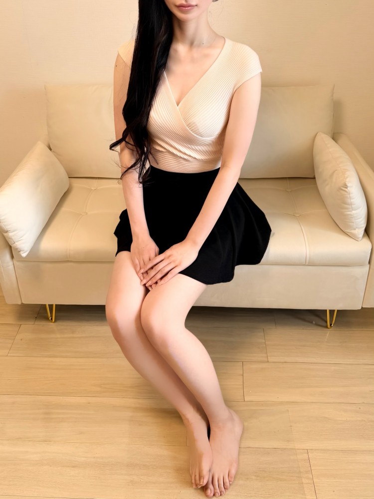 セラピスト めいさ（メンズエステE.S-DOLL Premium 本店の詳細画像1枚目）