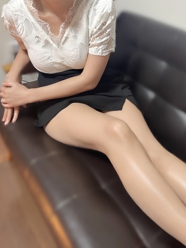 セラピスト 楓~カエデ~（メンズエステMrs.Feliciarc 堺筋本町店(ミセスフェリシアーク)の詳細画像1枚目）