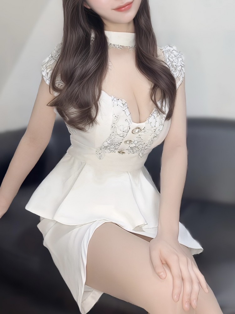 セラピスト 春乃ほのか（メンズエステKARIA.Iの詳細画像1枚目）