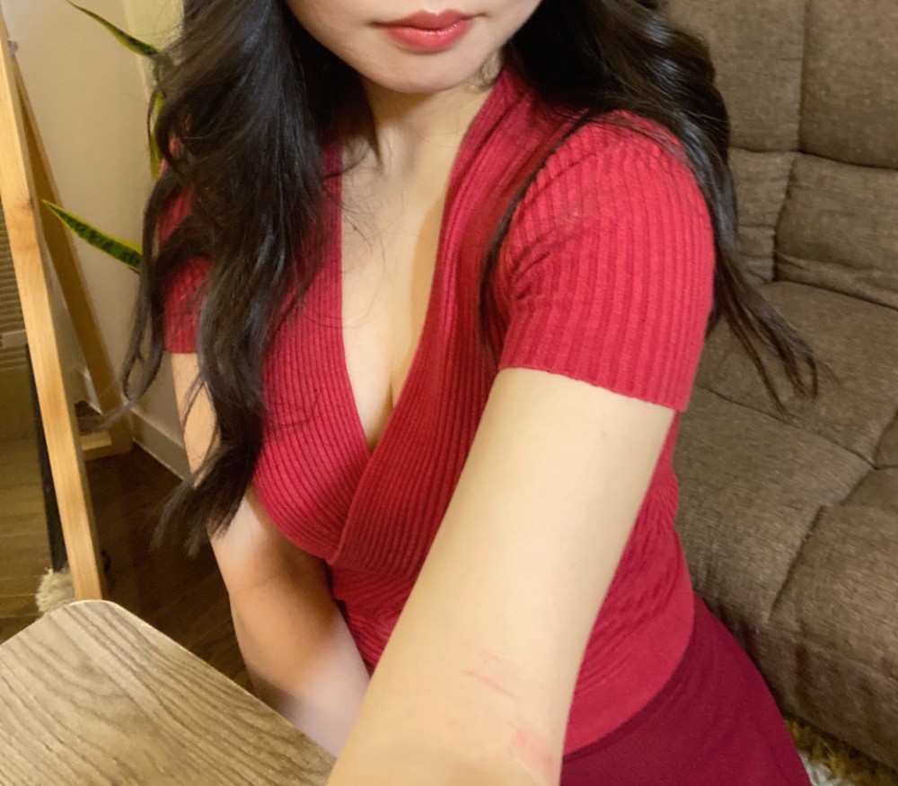 セラピスト みう（メンズエステLarusの詳細画像1枚目）