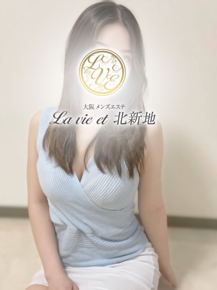 セラピスト 加賀美まい（メンズエステLa vie et 北新地の詳細画像1枚目）