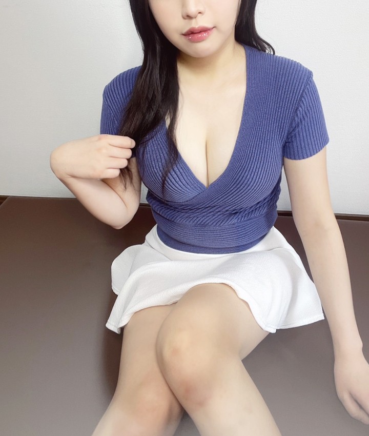 セラピスト 鈴香(すずか)（メンズエステLEON SPAの詳細画像1枚目）
