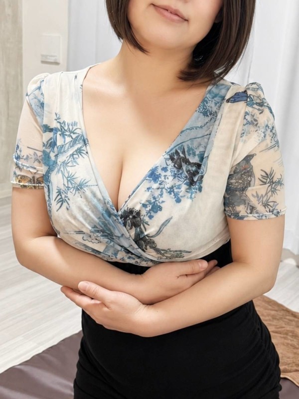 セラピスト 桜木(さくらぎ）（メンズエステMrs.Merci SPA 京都ルームの詳細画像1枚目）