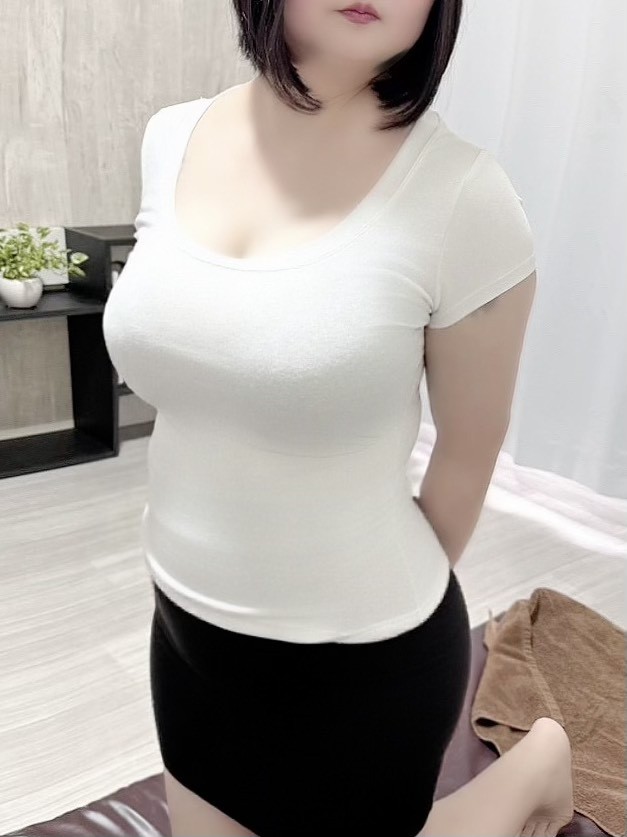 セラピスト （メンズエステMrs.Merci SPA 新大阪ルームの詳細画像1枚目）