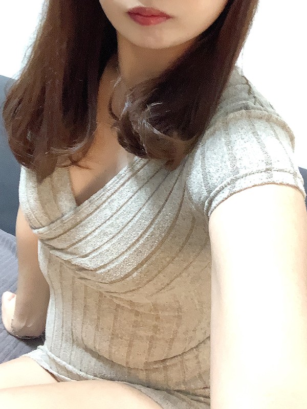 セラピスト 音夢 ねむ（出張マッサージミセス・ムーンR 神戸店(出張)の詳細画像1枚目）