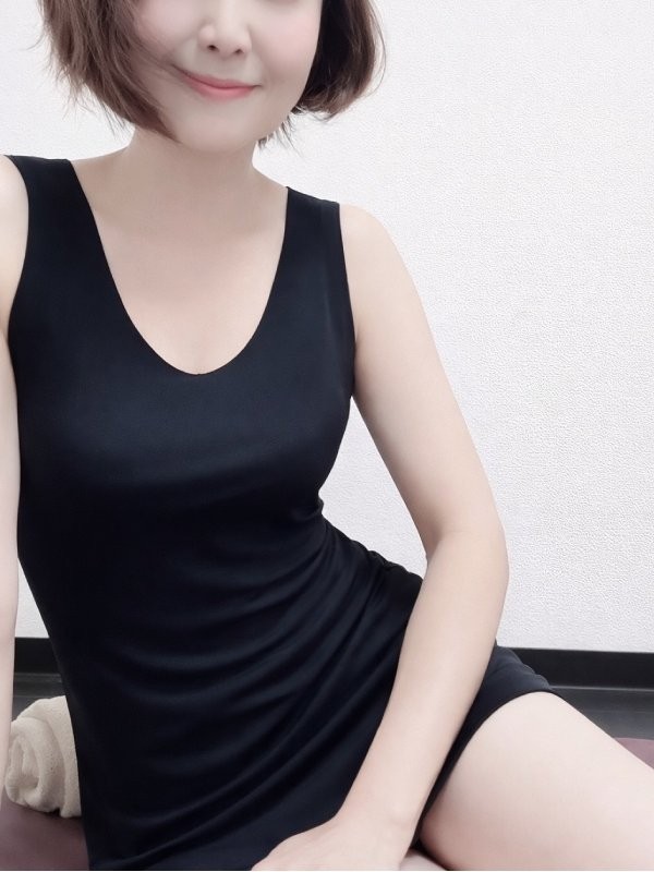 セラピスト ひじり（出張マッサージミセス・ムーンR 大阪店(出張)の詳細画像1枚目）