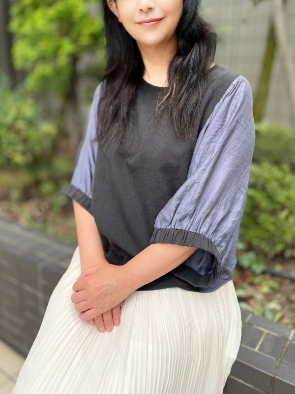 セラピスト 夏海（メンズエステミセスの子守唄の詳細画像1枚目）