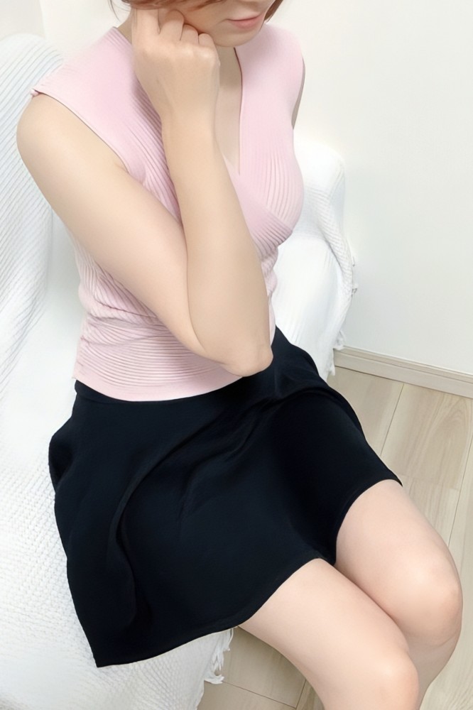 セラピスト 綾波（メンズエステMrs.Fancyの詳細画像1枚目）