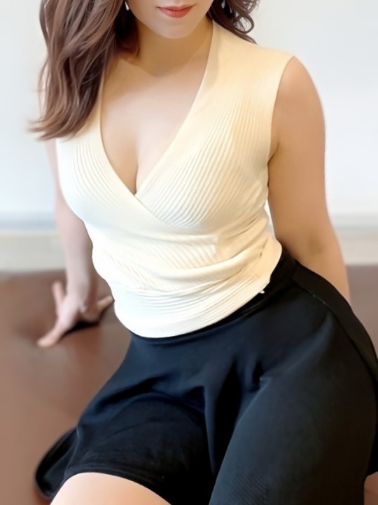 セラピスト 真白（メンズエステMrs.Fancyの詳細画像1枚目）