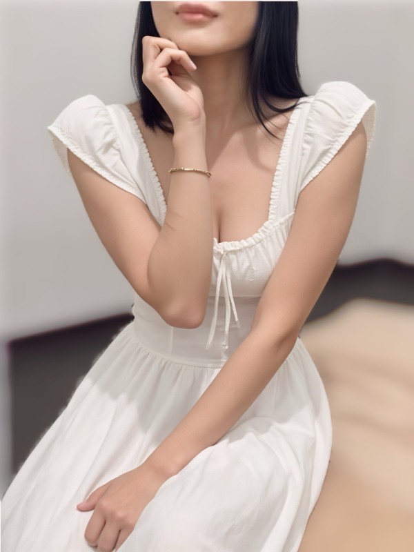 セラピスト 葵（メンズエステMrs.Femme Fatale(ミセスファムファタール)の詳細画像1枚目）