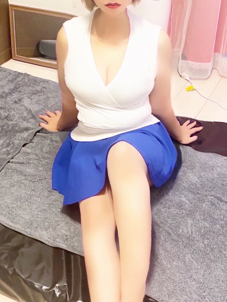 セラピスト （メンズエステMrs.Grand Nobleの詳細画像1枚目）