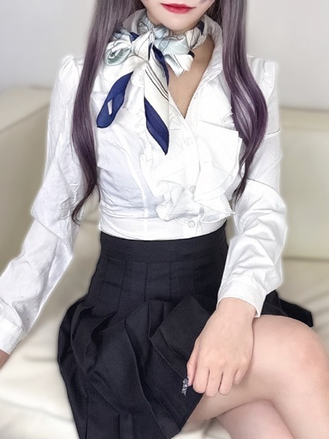 セラピスト 月火すい（メンズエステMrs.Karenの詳細画像1枚目）