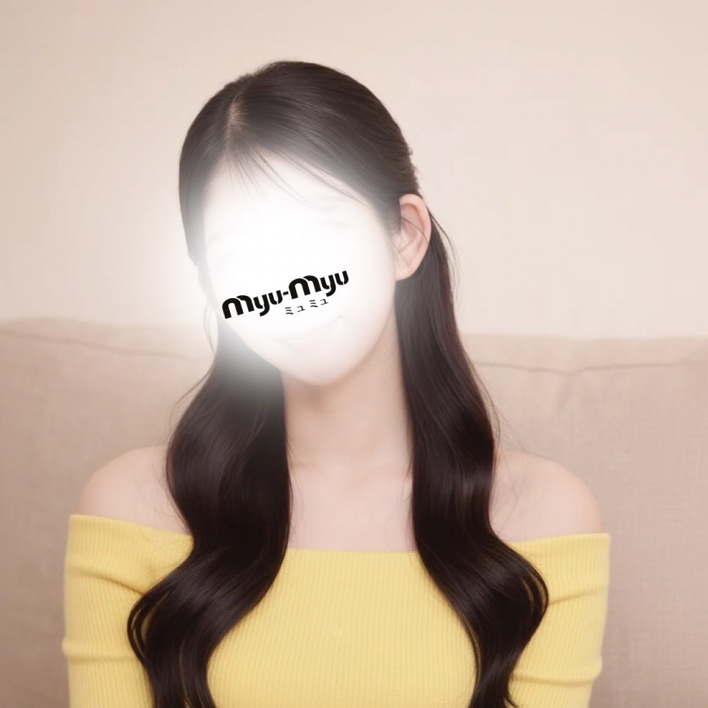 セラピスト すずな（出張マッサージmyu-myuの詳細画像1枚目）