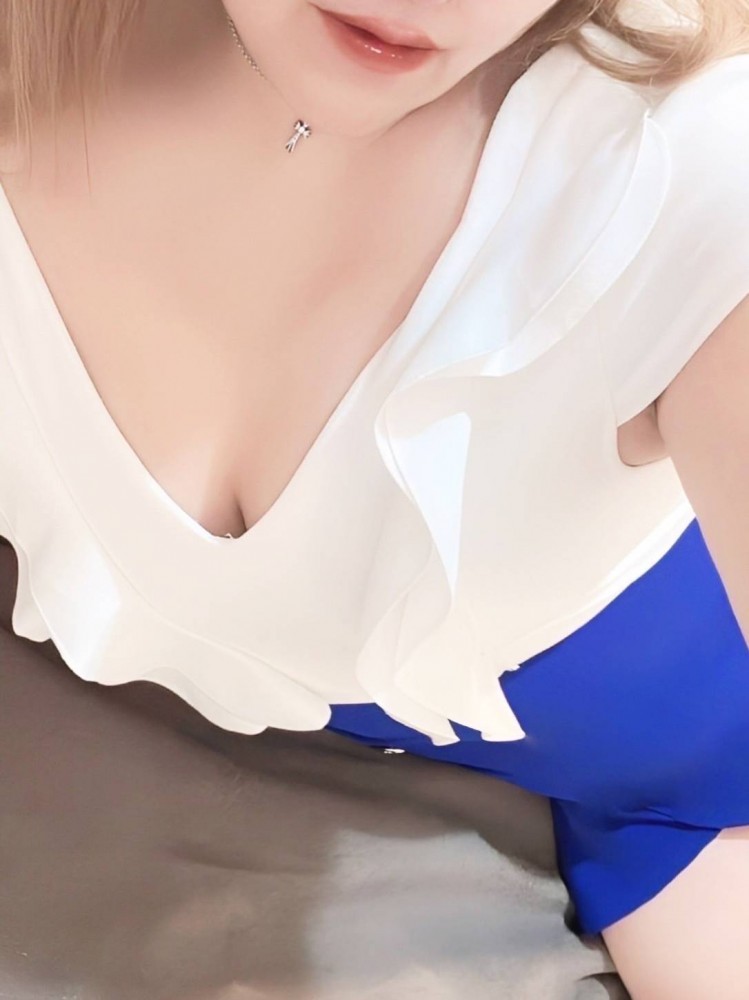セラピスト HIMEKA（メンズエステ堺筋本町倶楽部の詳細画像1枚目）