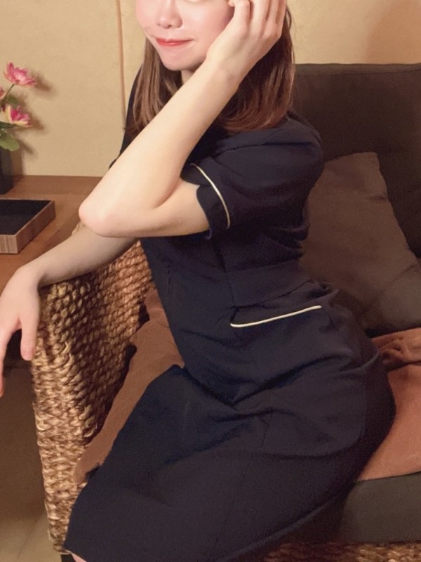 セラピスト 柚（店舗マッサージSARISARIの詳細画像1枚目）