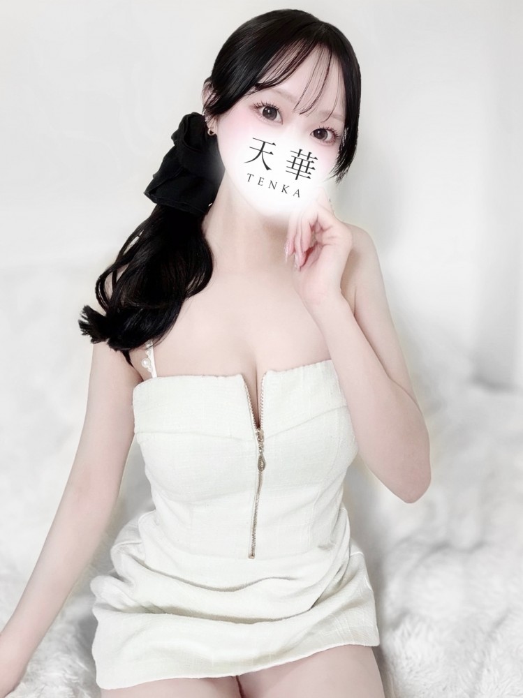 セラピスト 吉岡 らら（メンズエステ天華の詳細画像1枚目）