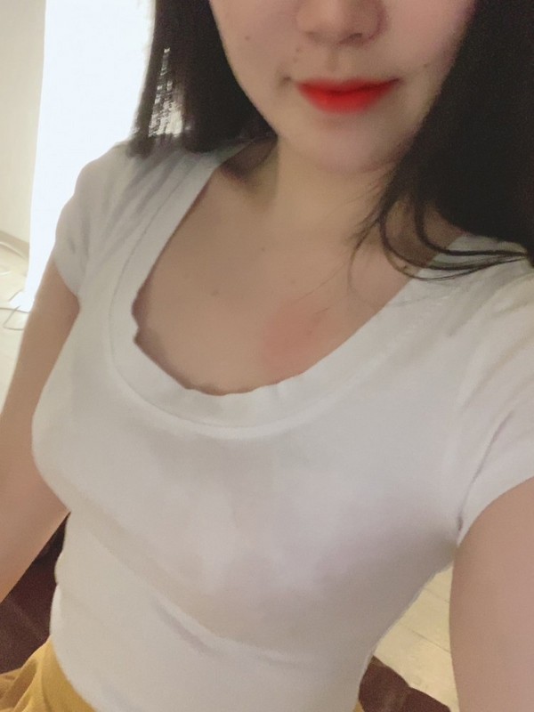 セラピスト ことね（メンズエステTheoryの詳細画像1枚目）